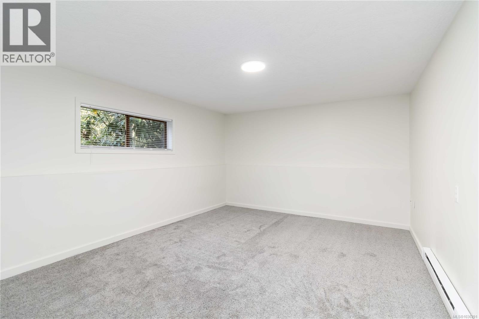 3384 Otter Point Rd - 23