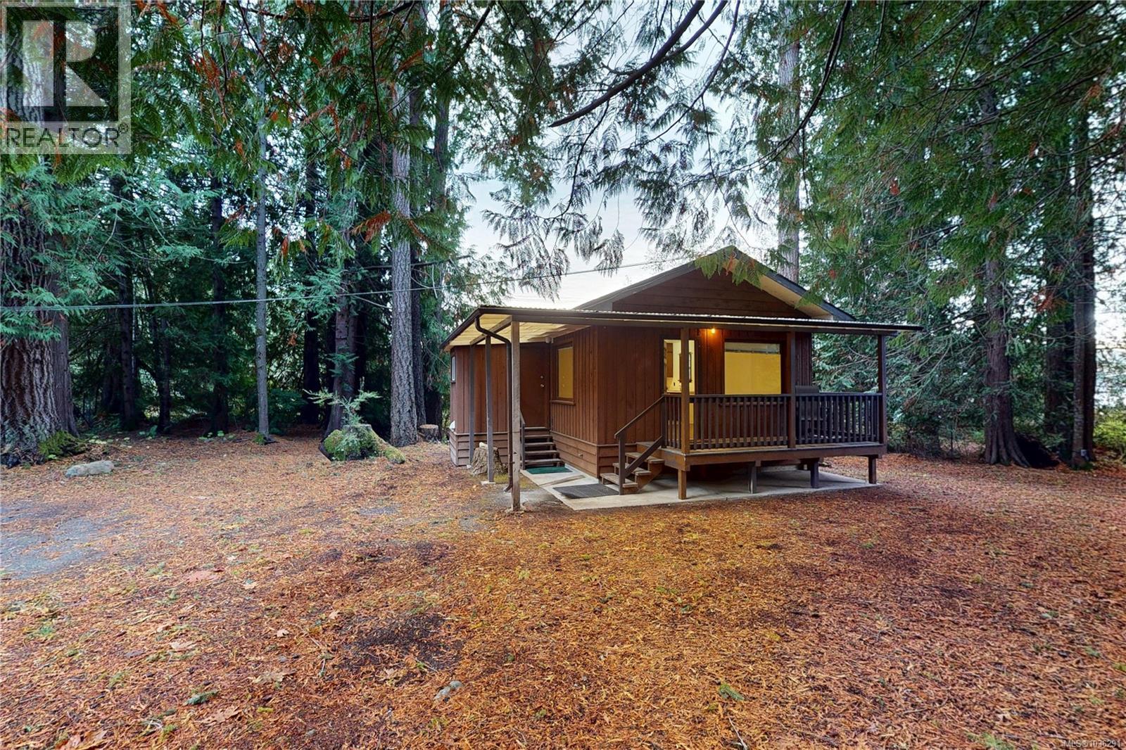 3384 Otter Point Rd - 31