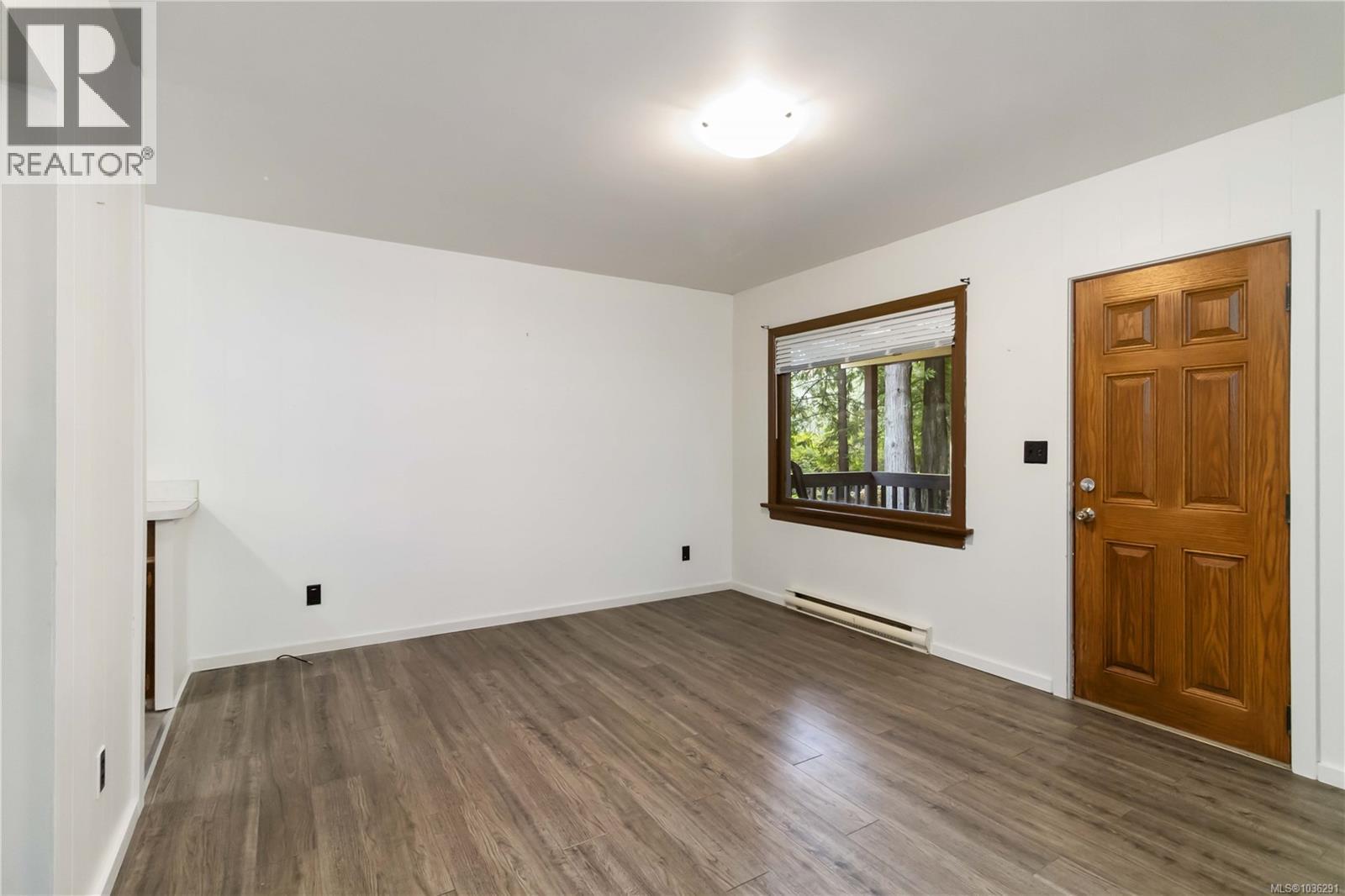 3384 Otter Point Rd - 34