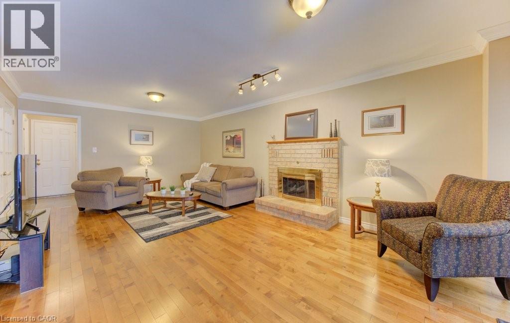 594 HUNTERS Place - 14