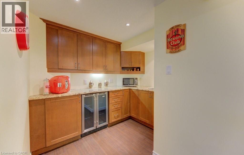 594 HUNTERS Place - 39
