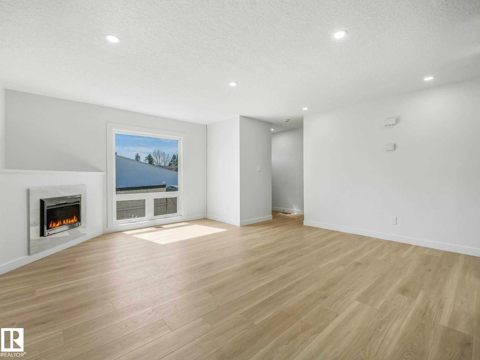 125 MARLBOROUGH PL NW, Edmonton