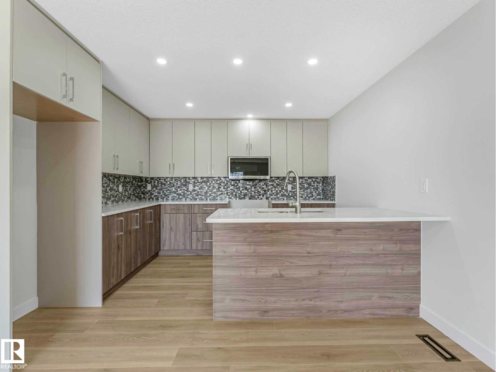 125 MARLBOROUGH PL NW, Edmonton