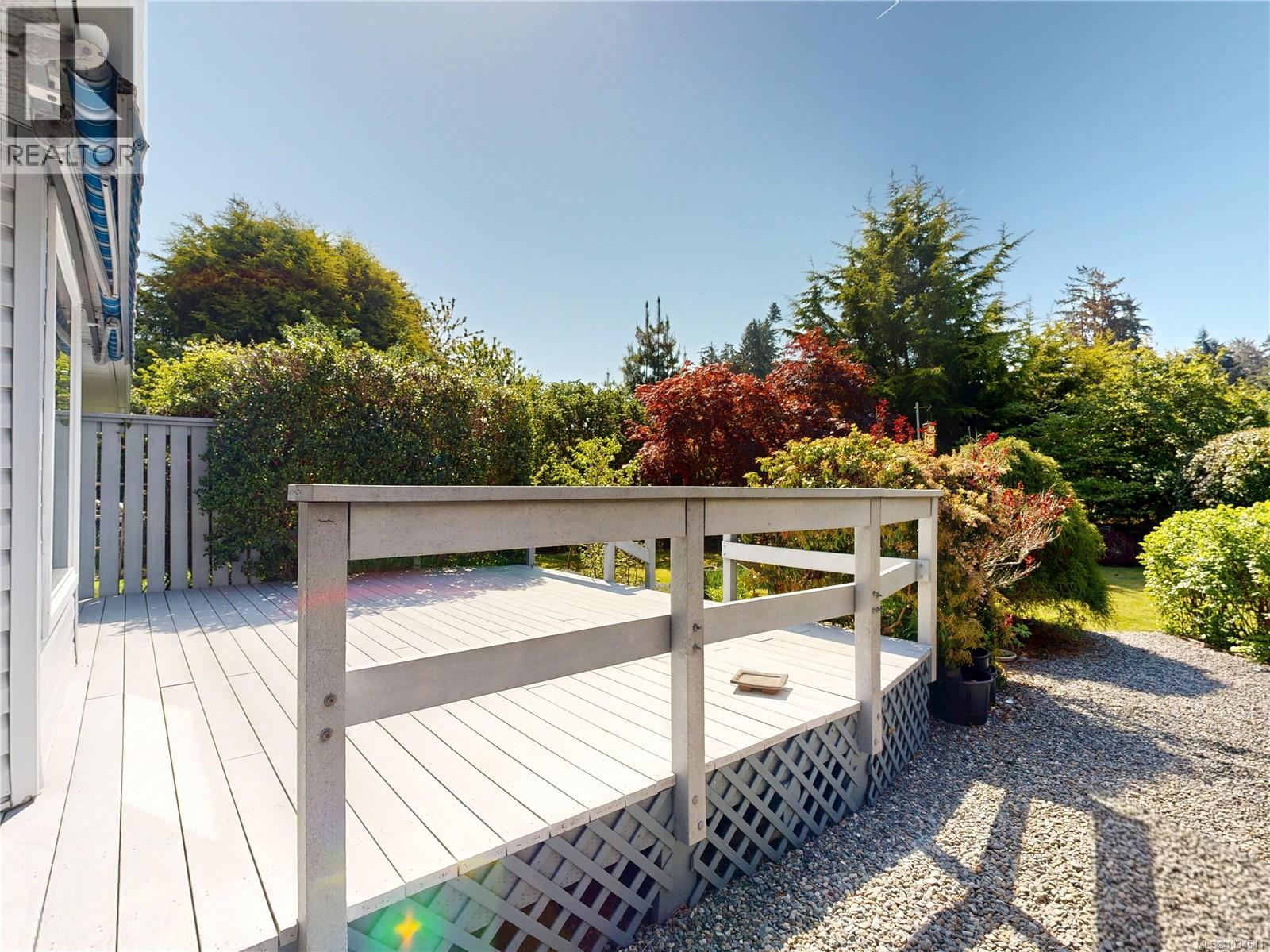 1588 Whiffin Spit Rd - 39