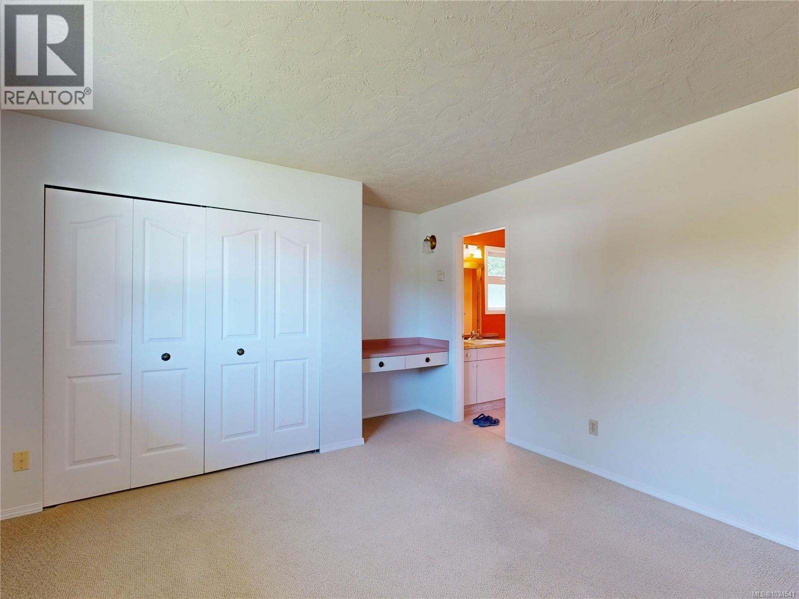 1588 Whiffin Spit Rd - 31