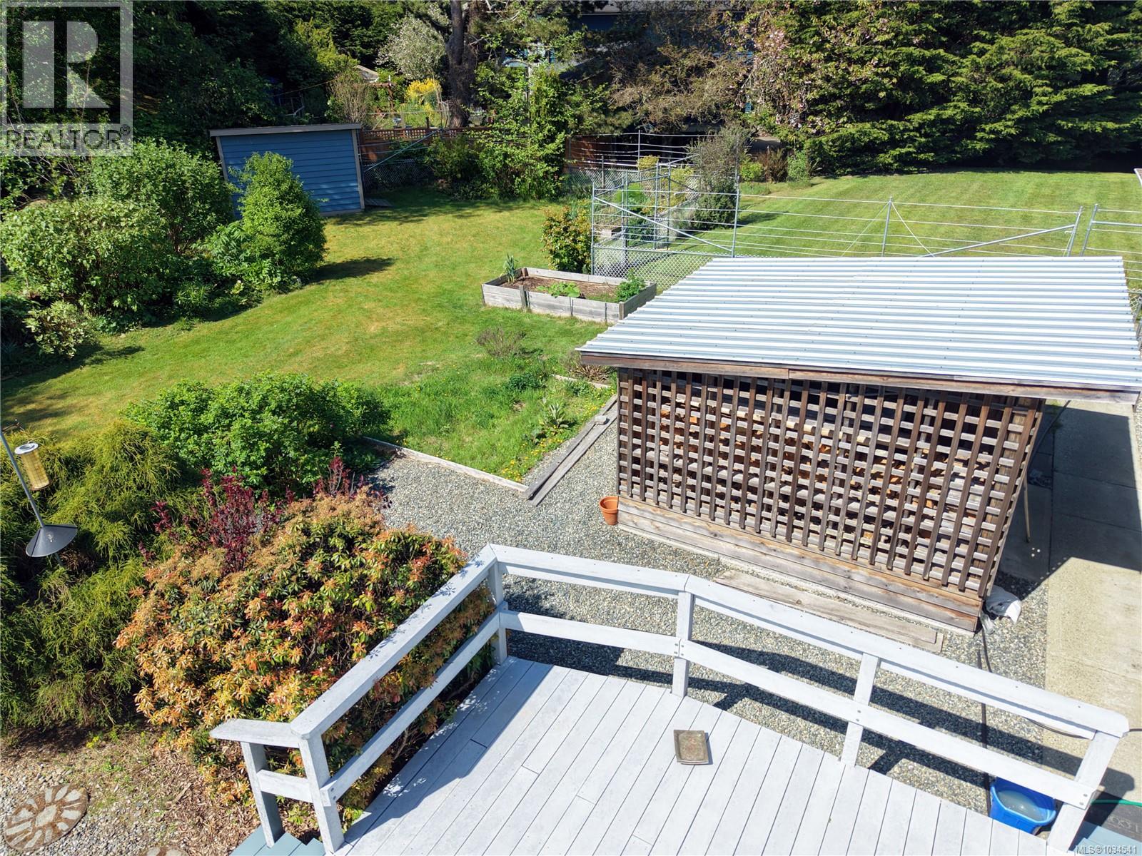 1588 Whiffin Spit Rd - 40