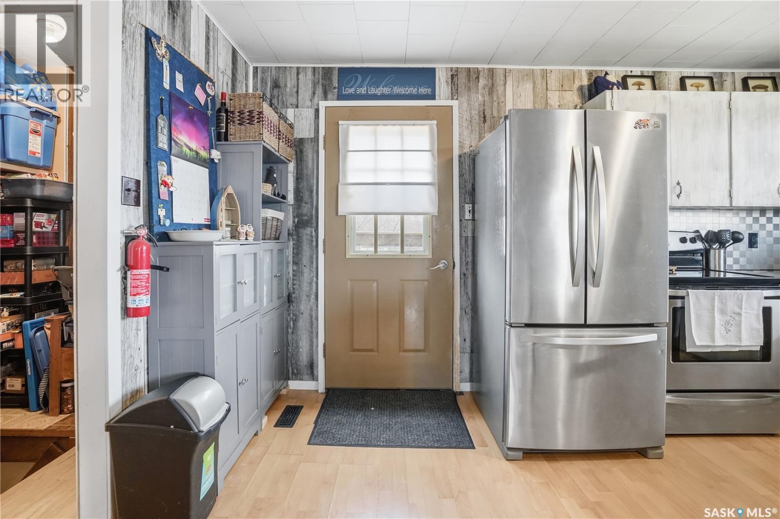 608 Aurora STREET - Image 2