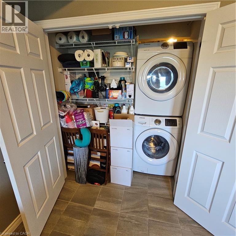 70 WILLOWRUN Drive Unit# E4, Kitchener, Ontario, N2A0J3 — Photo 11