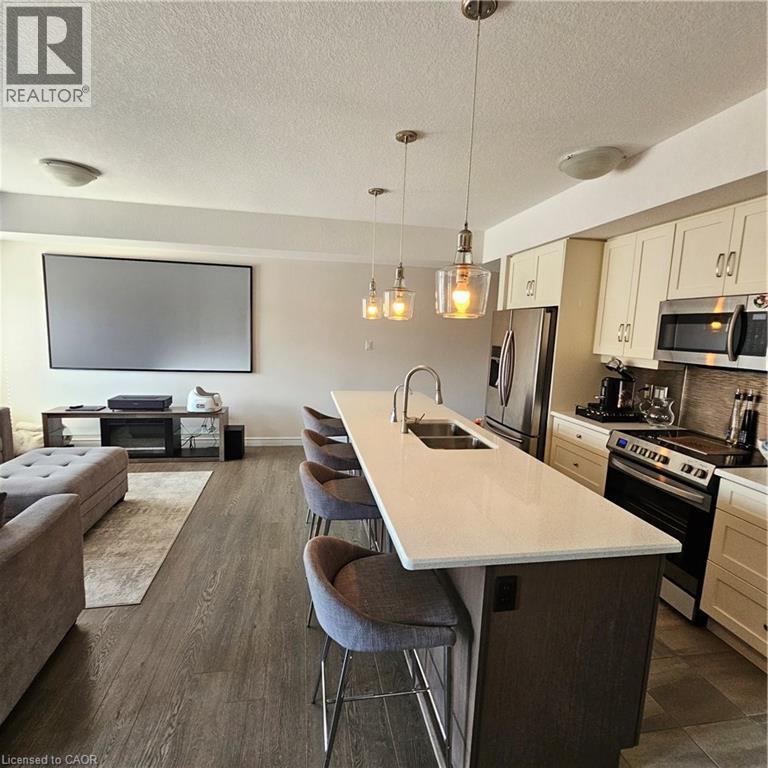 70 WILLOWRUN Drive Unit# E4, Kitchener, Ontario, N2A0J3 — Photo 27