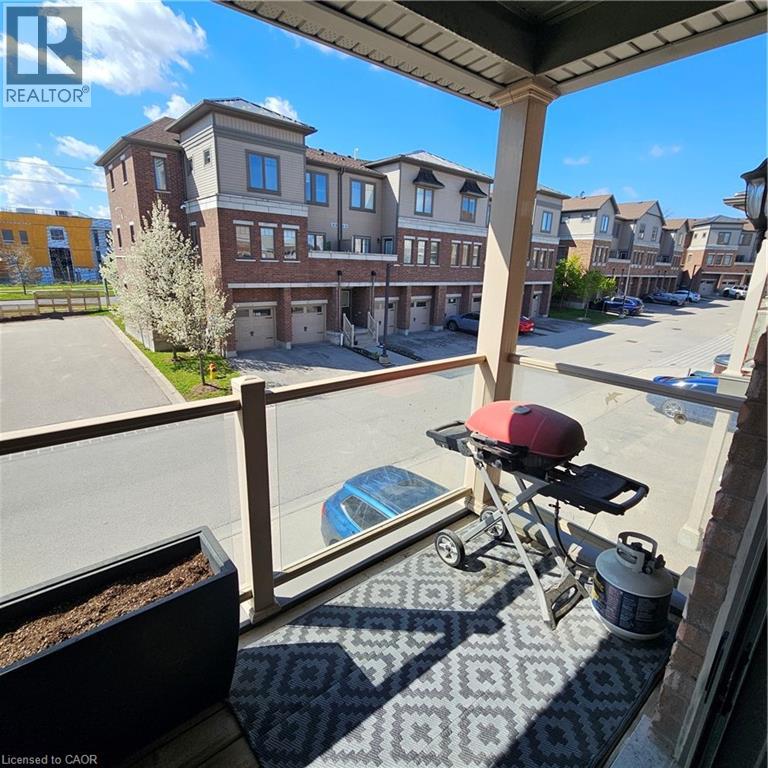 70 WILLOWRUN Drive Unit# E4, Kitchener, Ontario, N2A0J3 — Photo 9