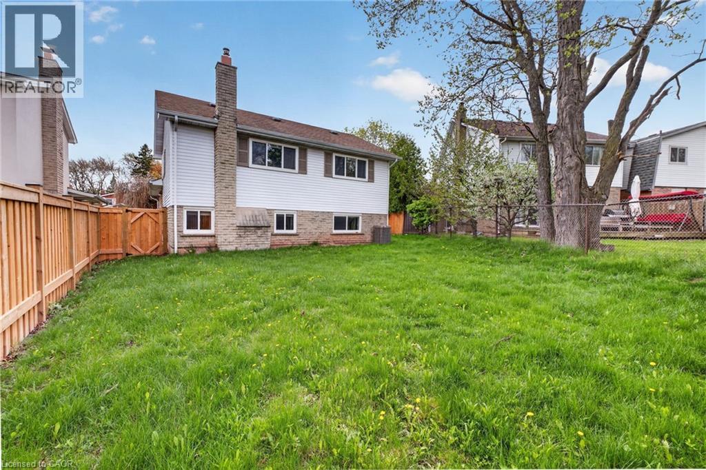 2471 MALCOLM Crescent, Burlington, Ontario, L7P3Y7 — Photo 32