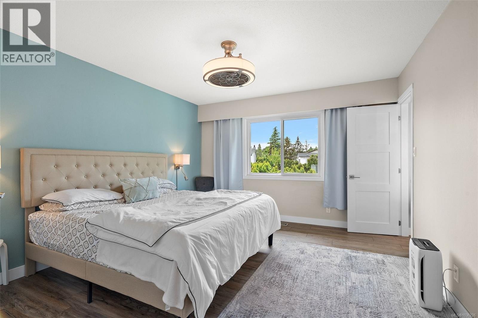 1645 San Juan Ave - 11