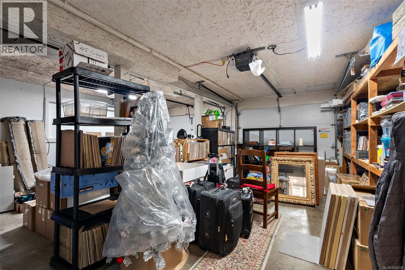 1645 San Juan Ave - 30