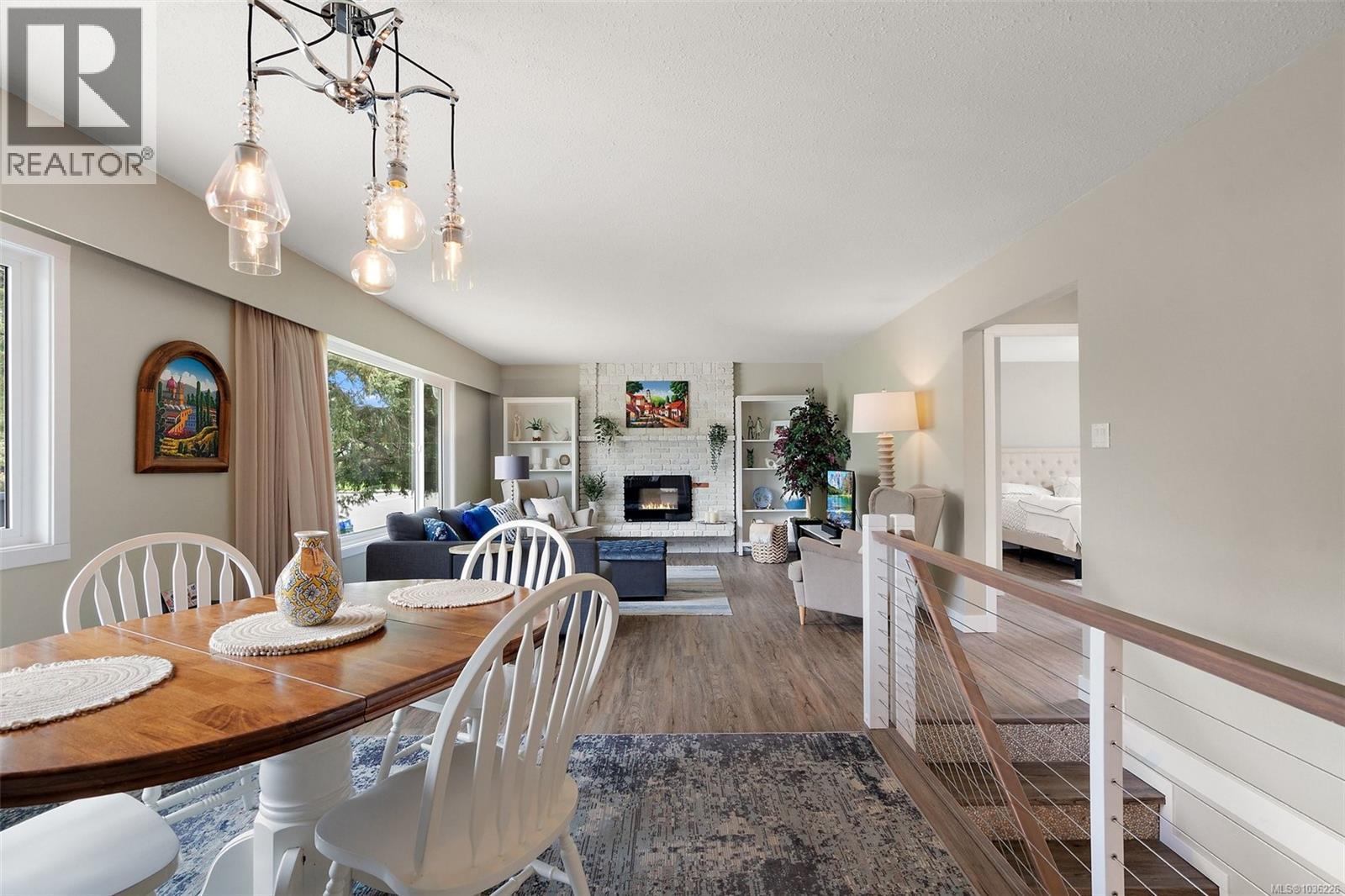 1645 San Juan Ave - 7