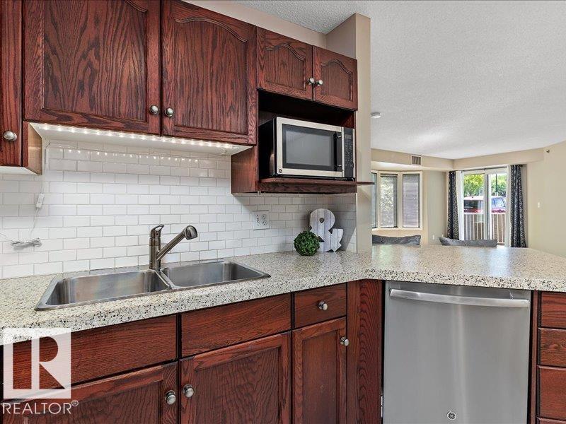 #204 9640 105 ST NW, Edmonton
