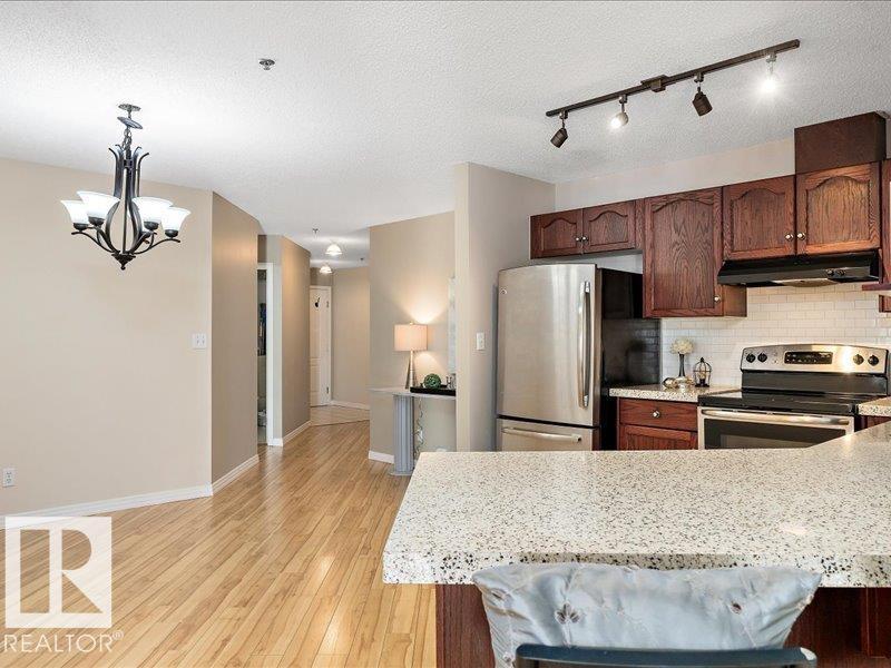 #204 9640 105 ST NW, Edmonton