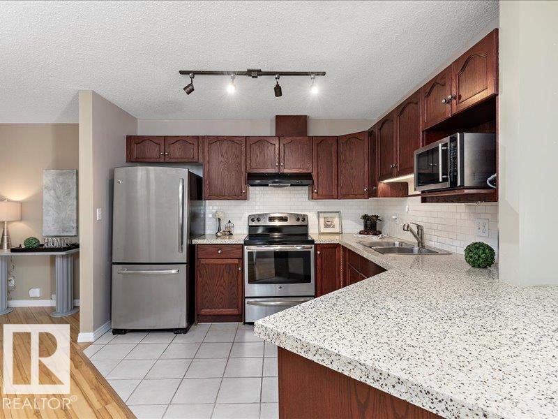 #204 9640 105 ST NW, Edmonton