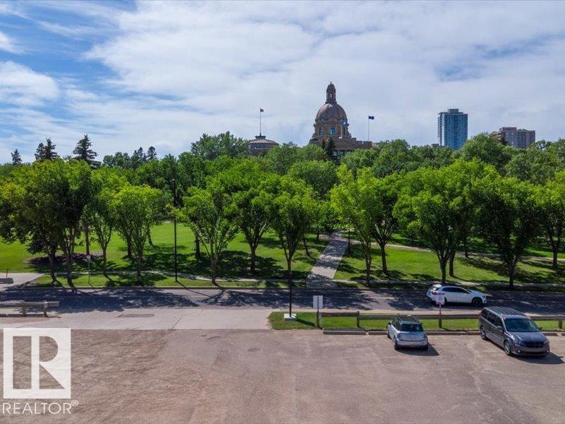 #204 9640 105 ST NW, Edmonton