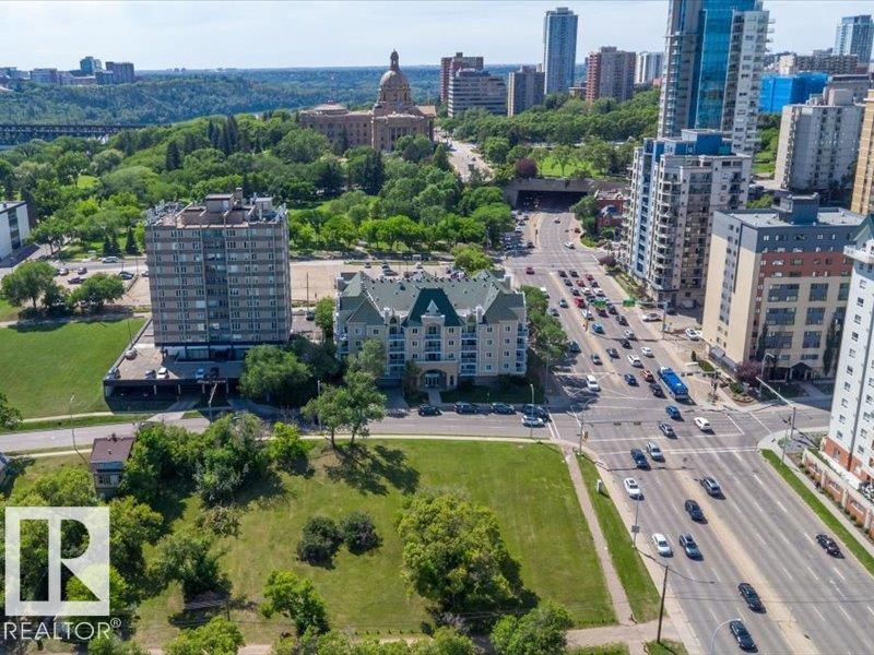 #204 9640 105 ST NW, Edmonton