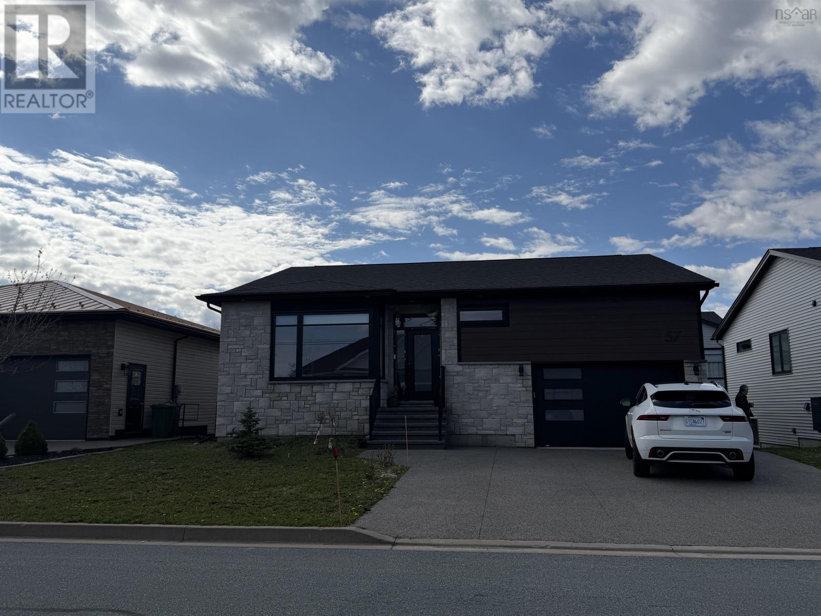 Property 1 of 2 of 57 Theresa McNeil Grove