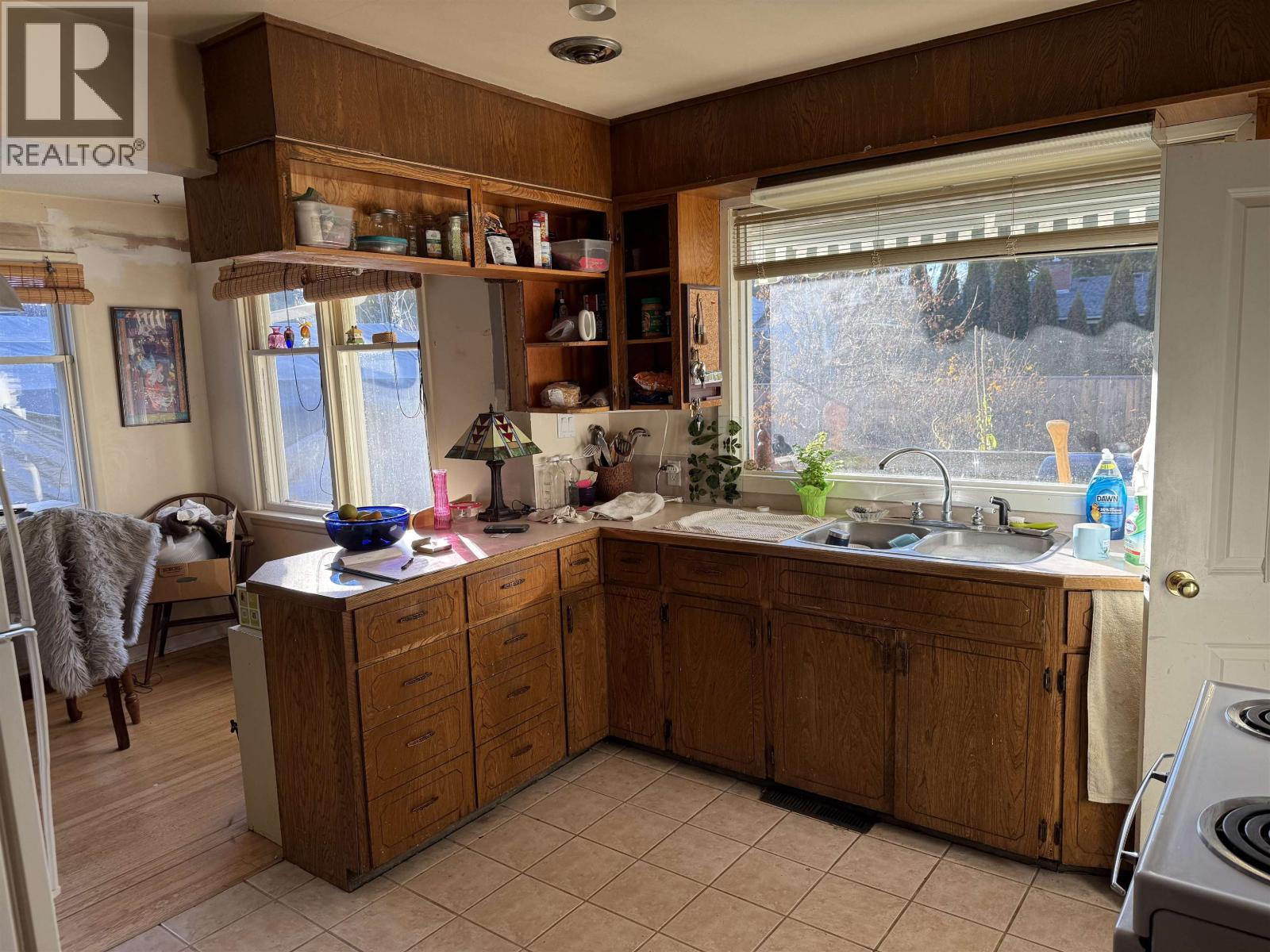 Photo 8 of 24 — 1567 BIRCH STREET · Prince George, BC
