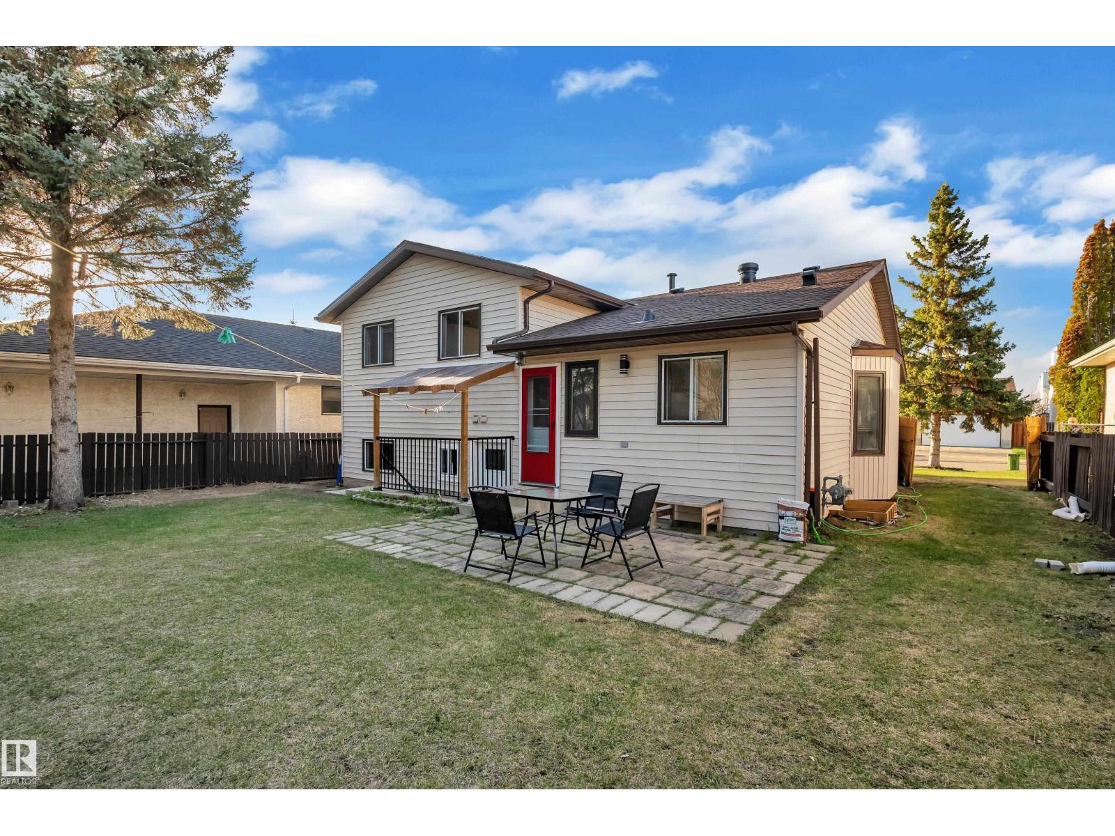 4819 30 AV NW, Edmonton