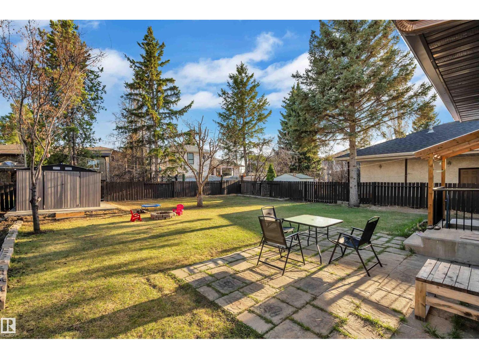 4819 30 AV NW, Edmonton