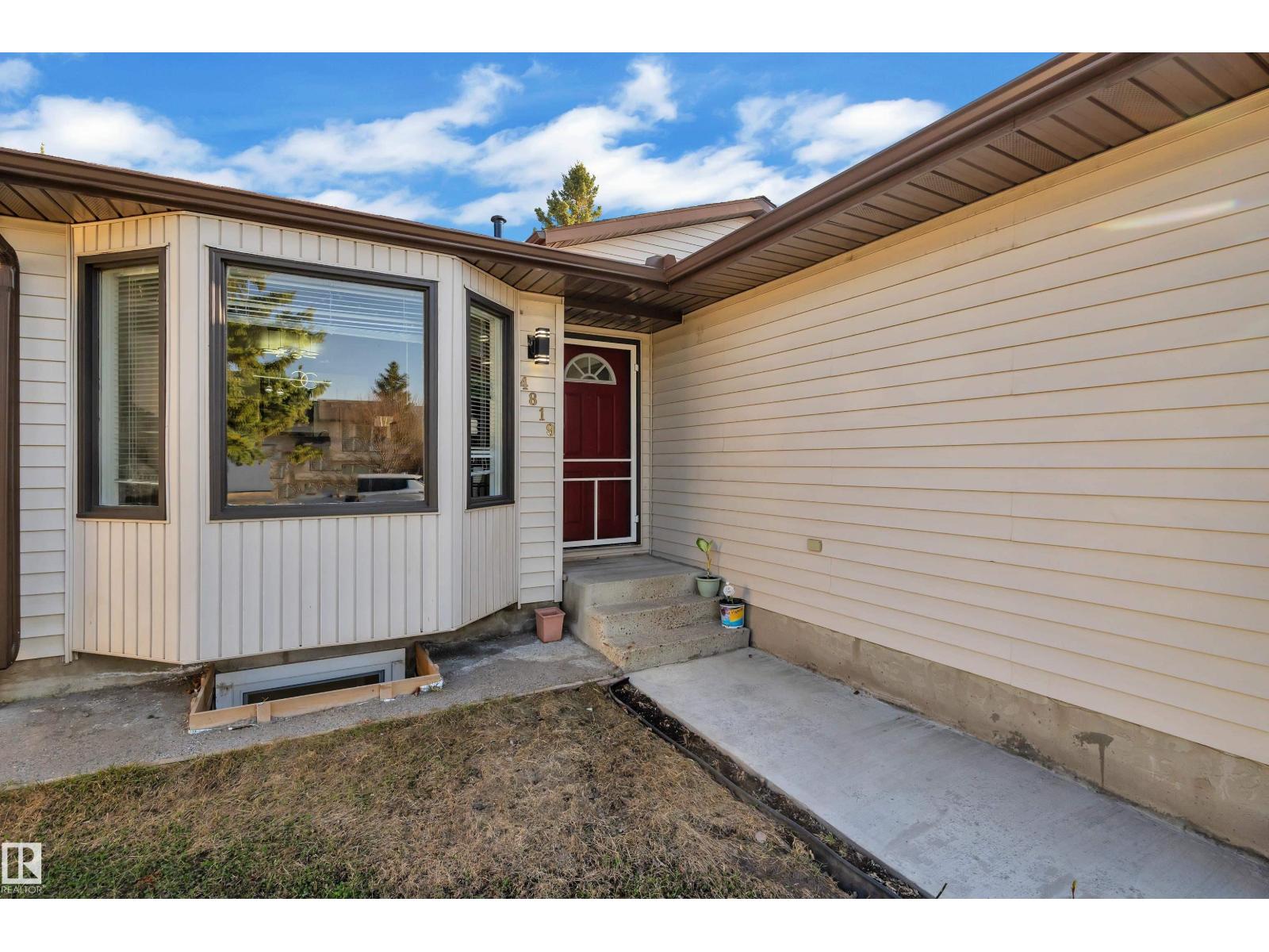 4819 30 AV NW, Edmonton