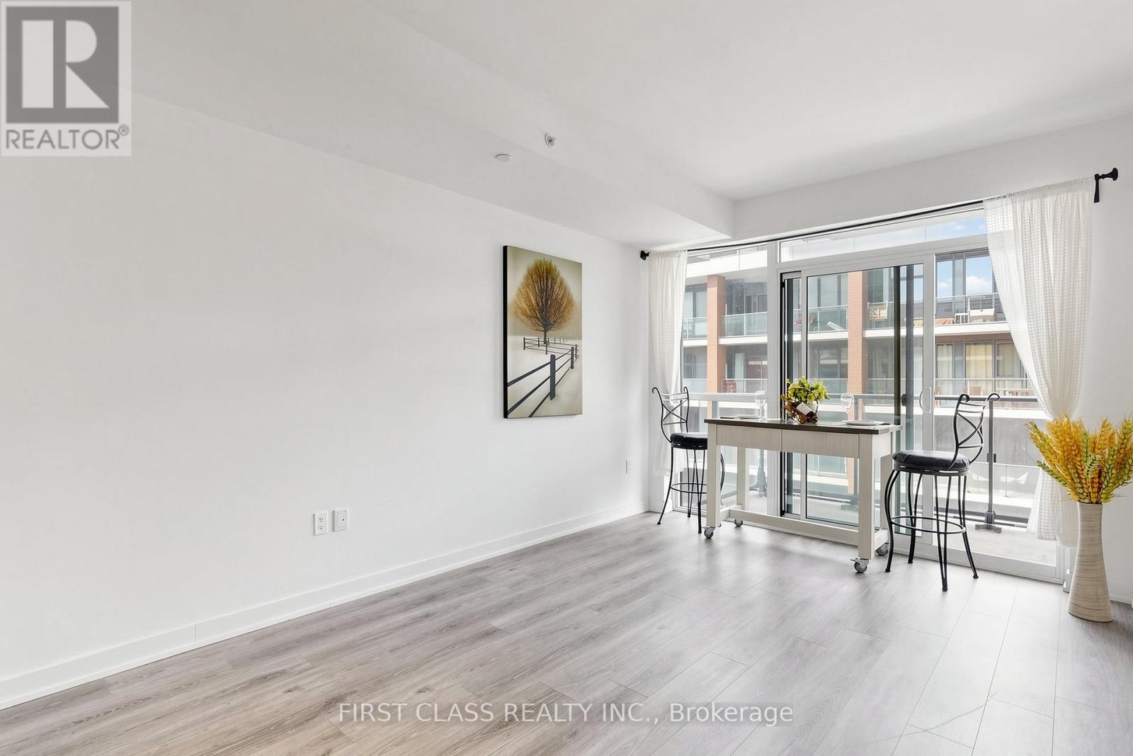 #635 38 IANNUZZI STREET - 3
