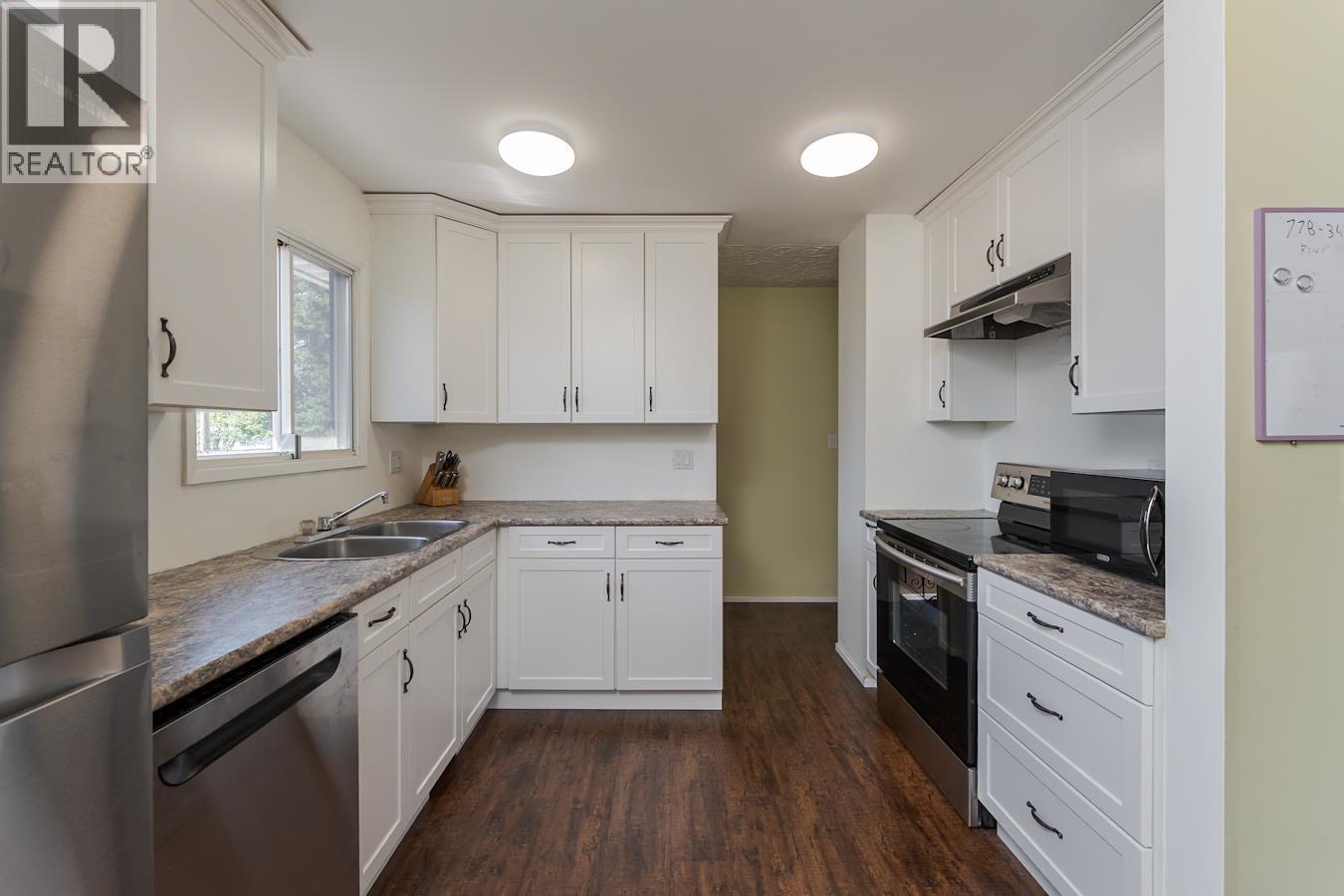 667 ALWARD STREET - 16