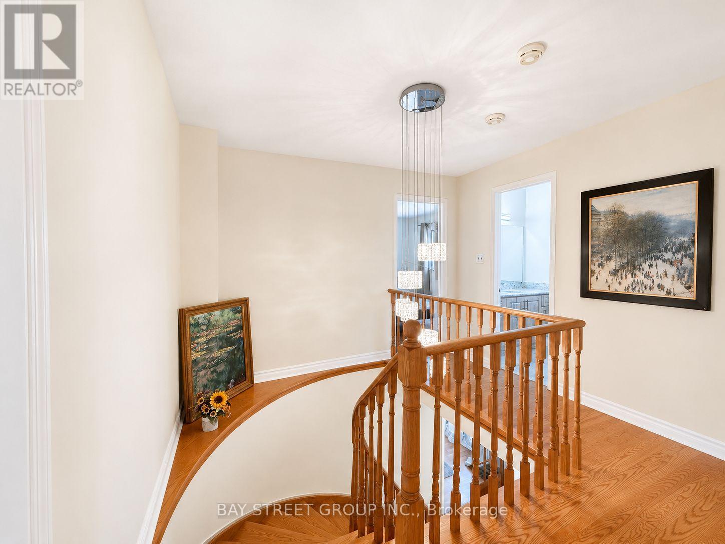 2554 VALENCIA ROAD - 26