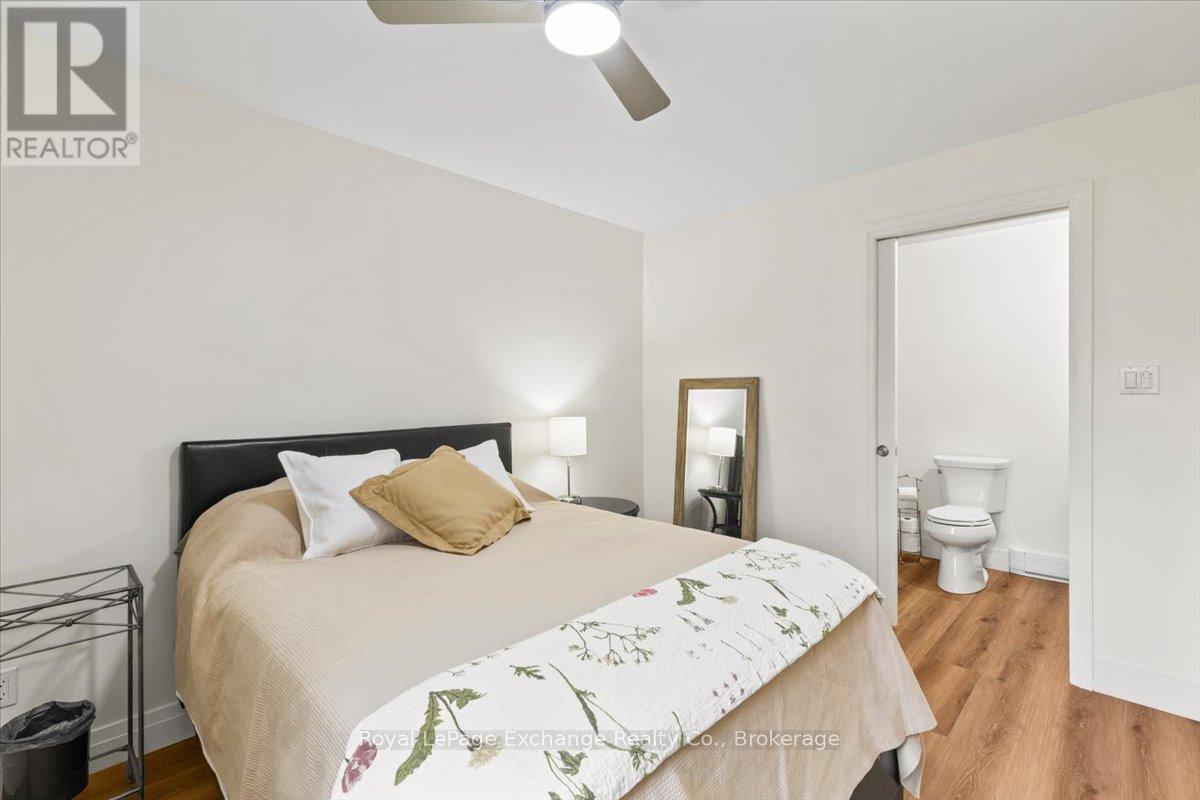 916 TANGLEWOOD DRIVE - 12