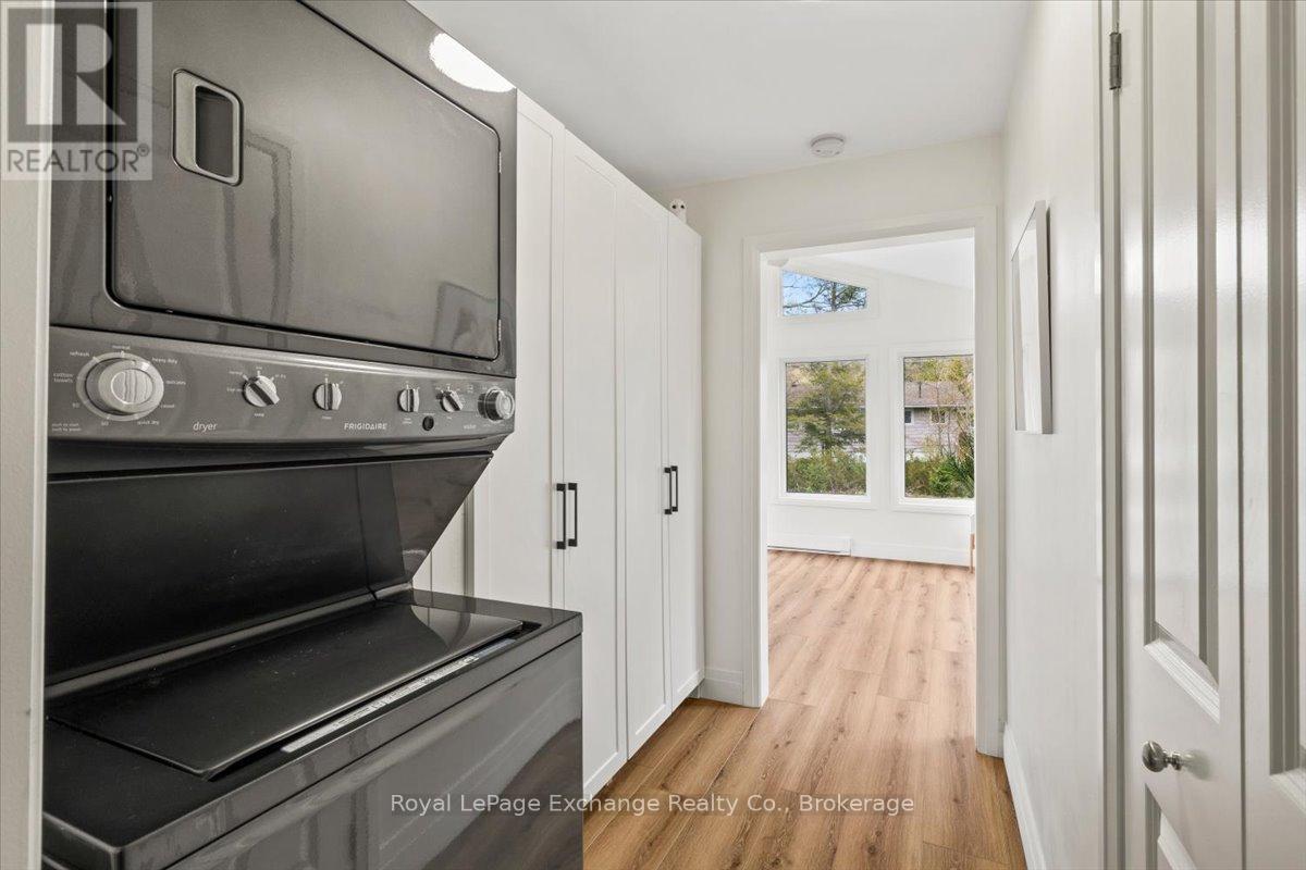 916 TANGLEWOOD DRIVE - 17