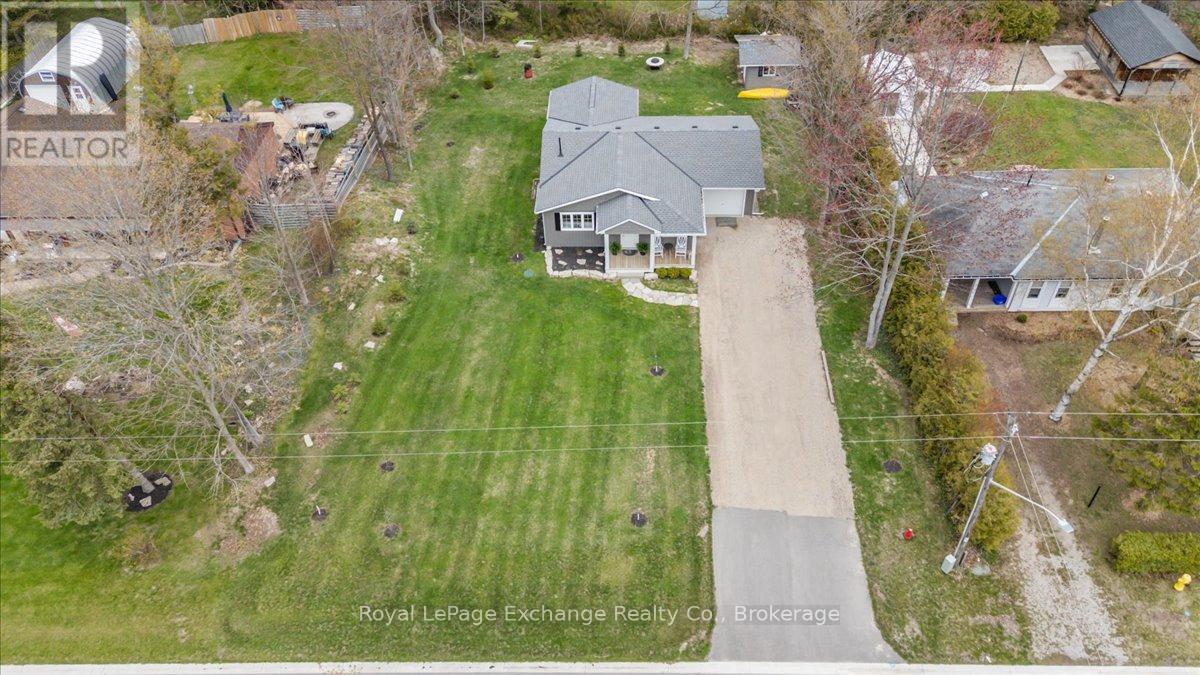 916 TANGLEWOOD DRIVE - 21