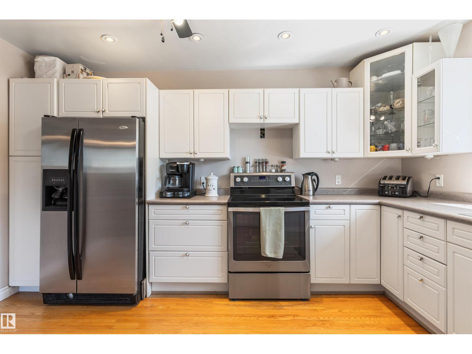 10803 52 ST NW, Edmonton
