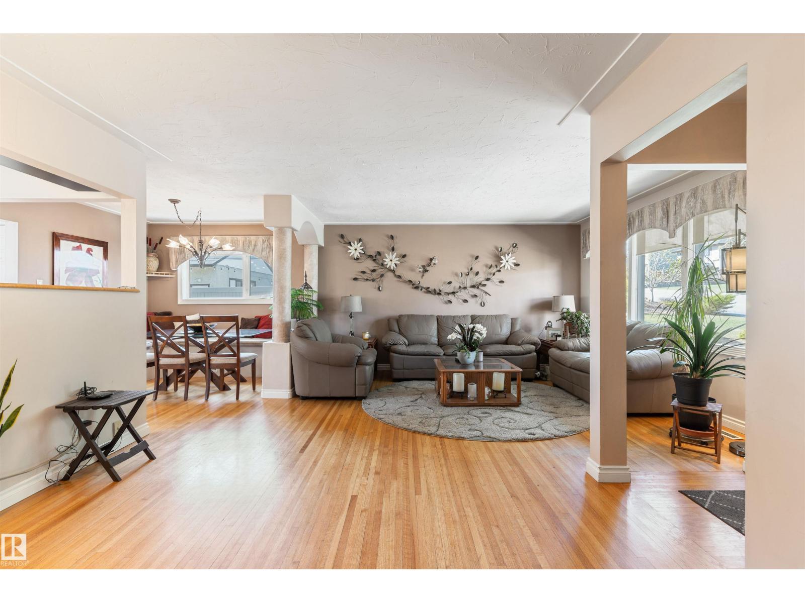 10803 52 ST NW, Edmonton