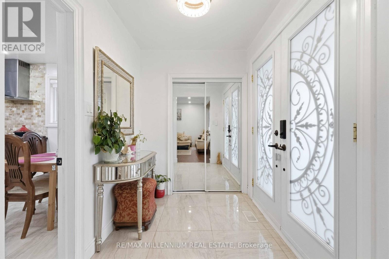 204A BELLAMY ROAD N - 12
