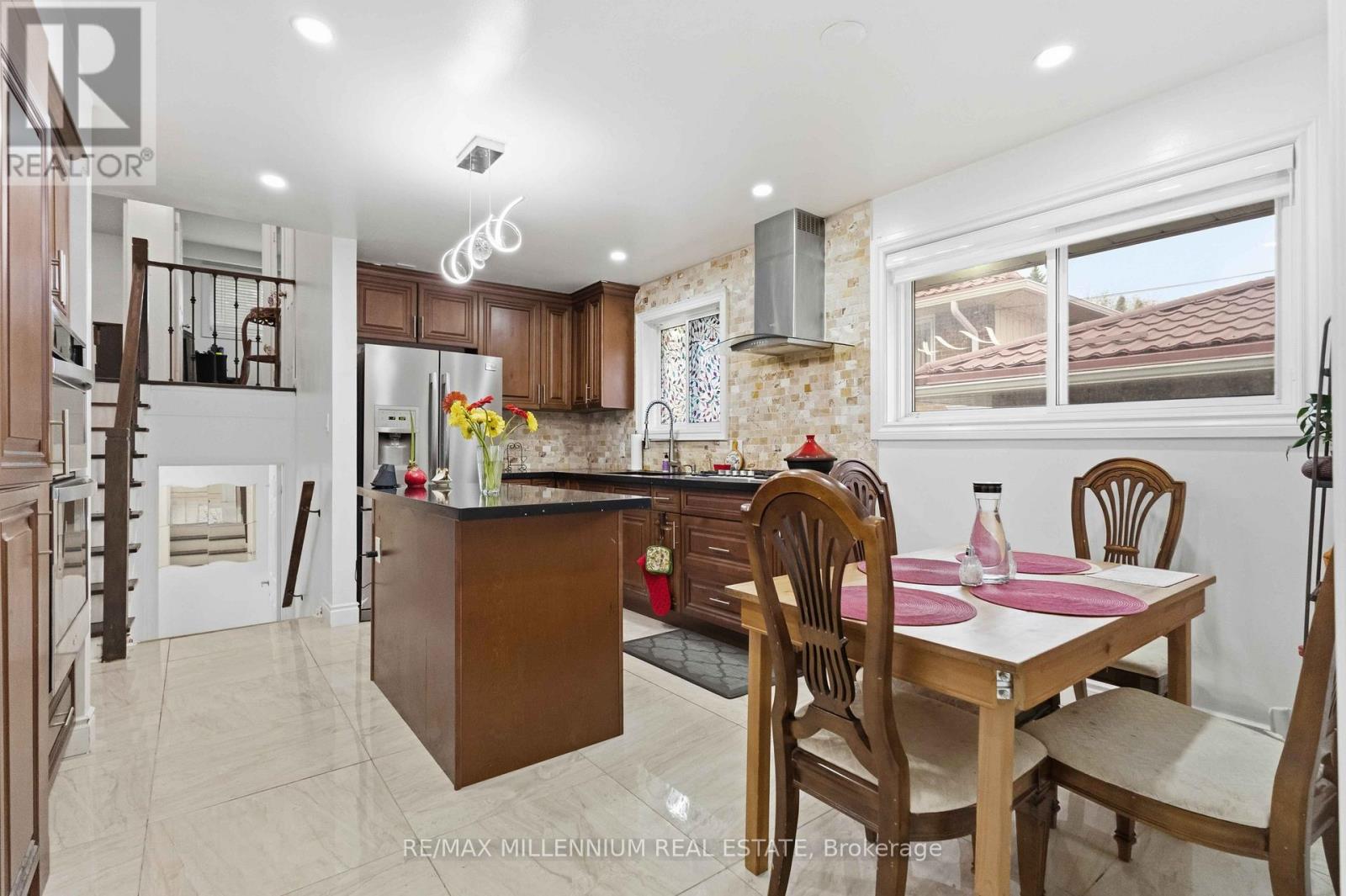 204A BELLAMY ROAD N - 13