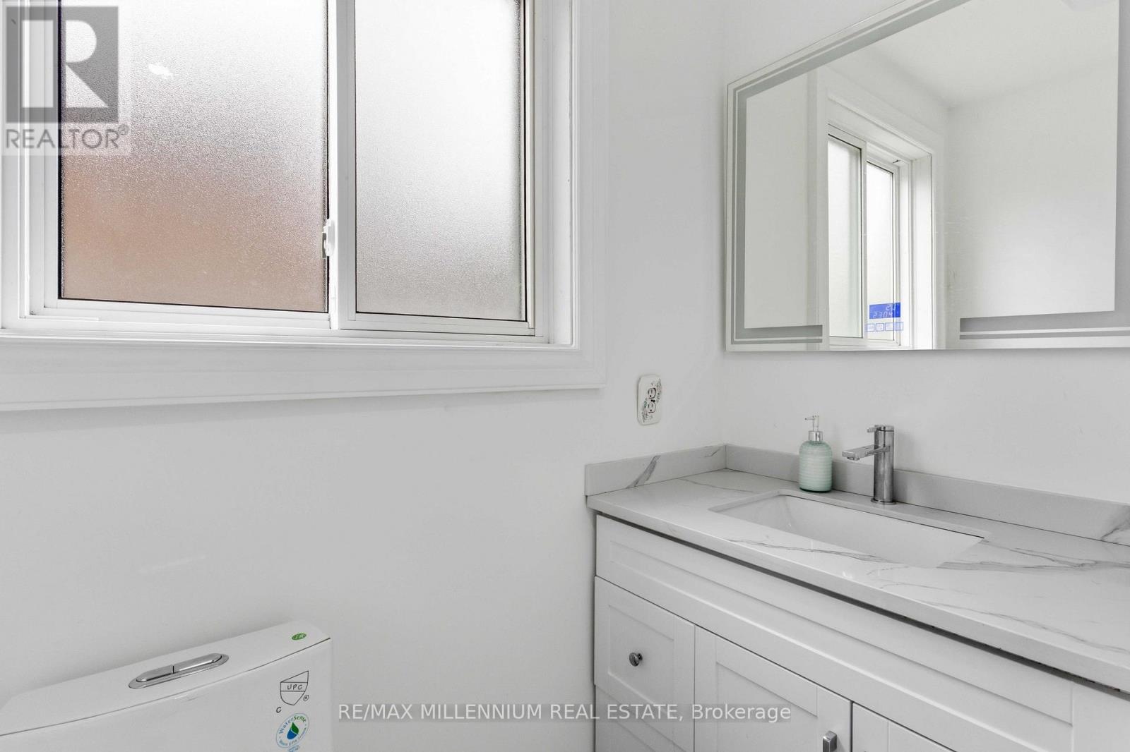 204A BELLAMY ROAD N - 32