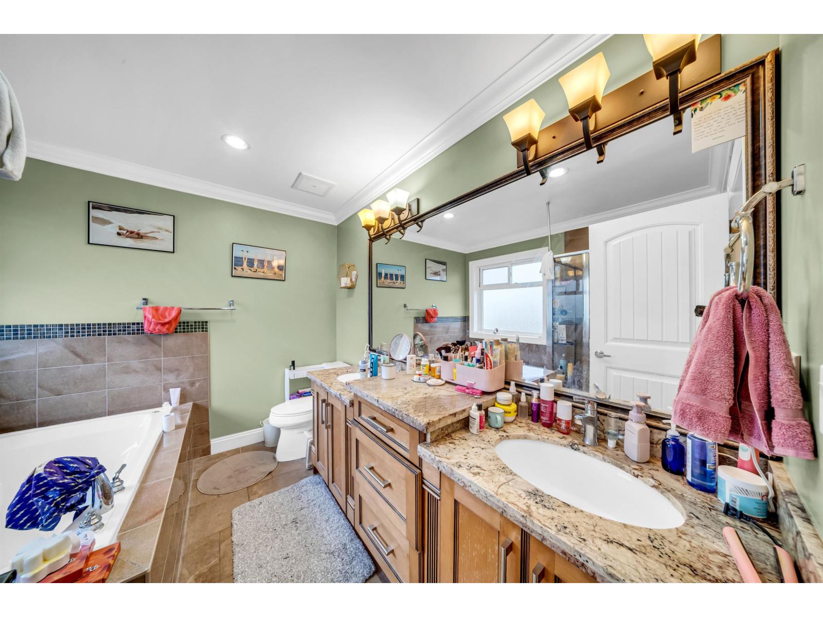 11430 81A Avenue, Delta