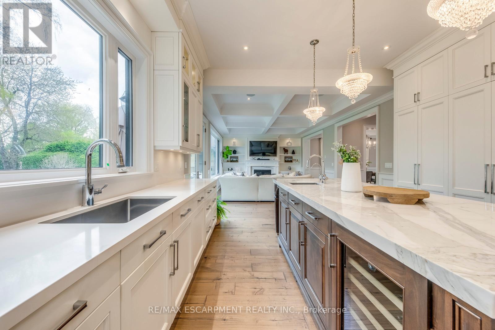 436 WILLIS DRIVE - 19