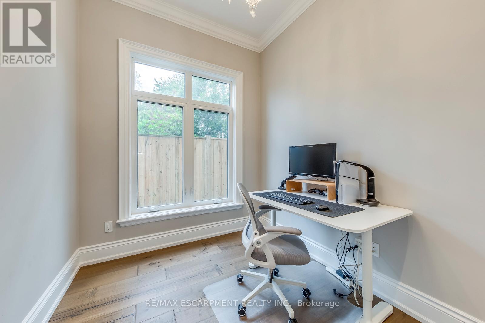 436 WILLIS DRIVE - 23