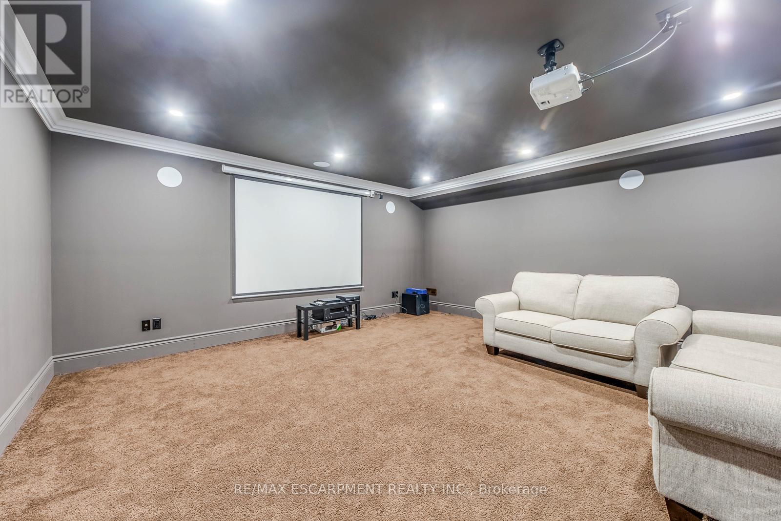 436 WILLIS DRIVE - 44