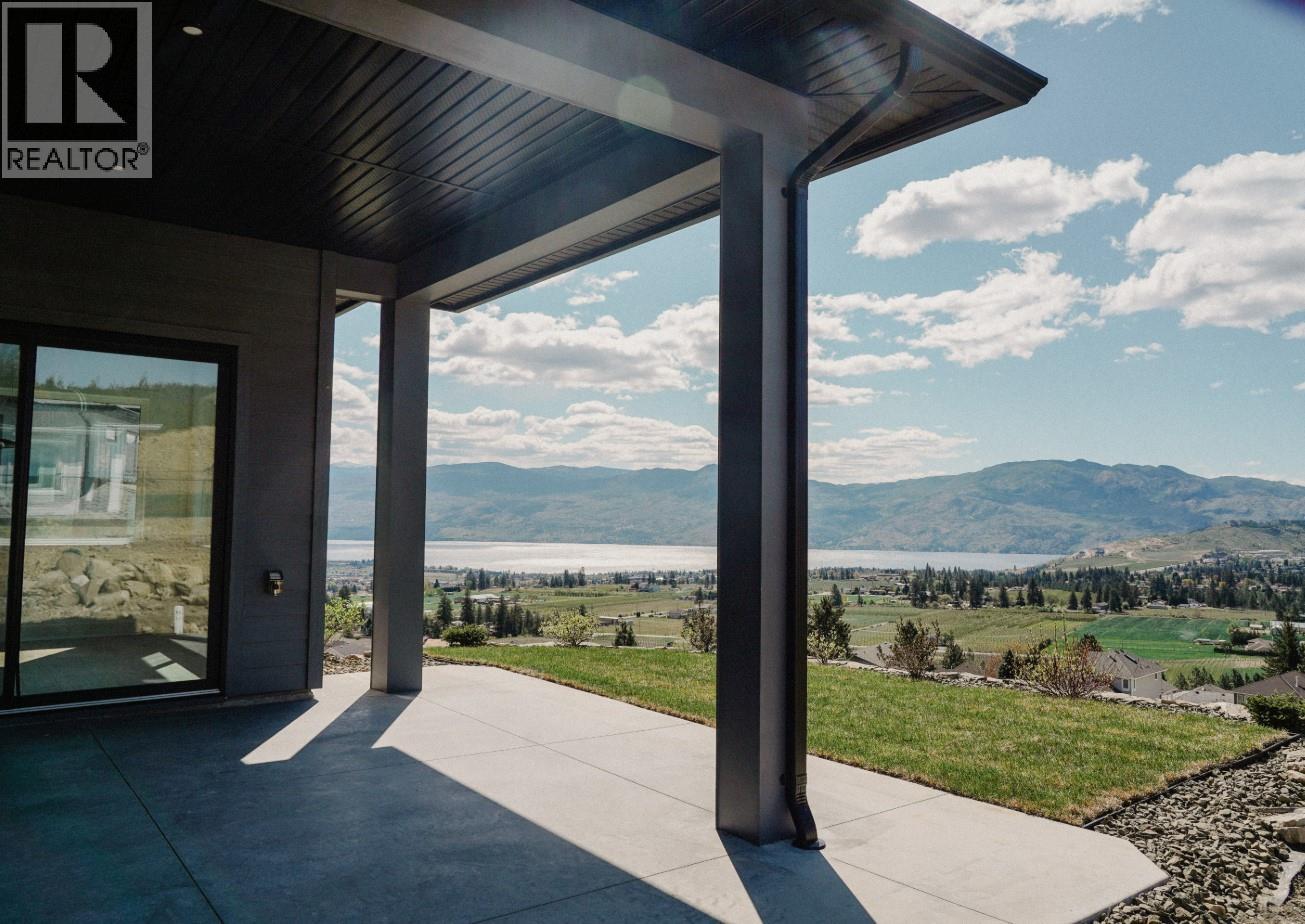 2871 Copper Ridge Drive, West Kelowna