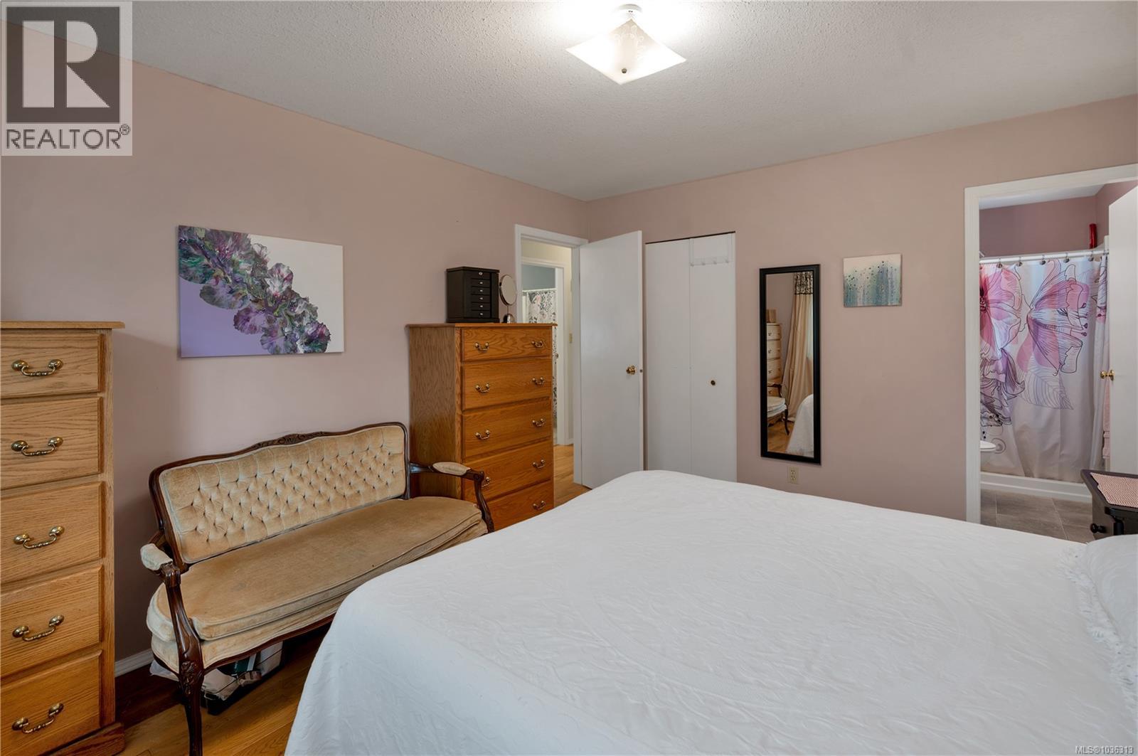 420 Goodwin Rd - 23