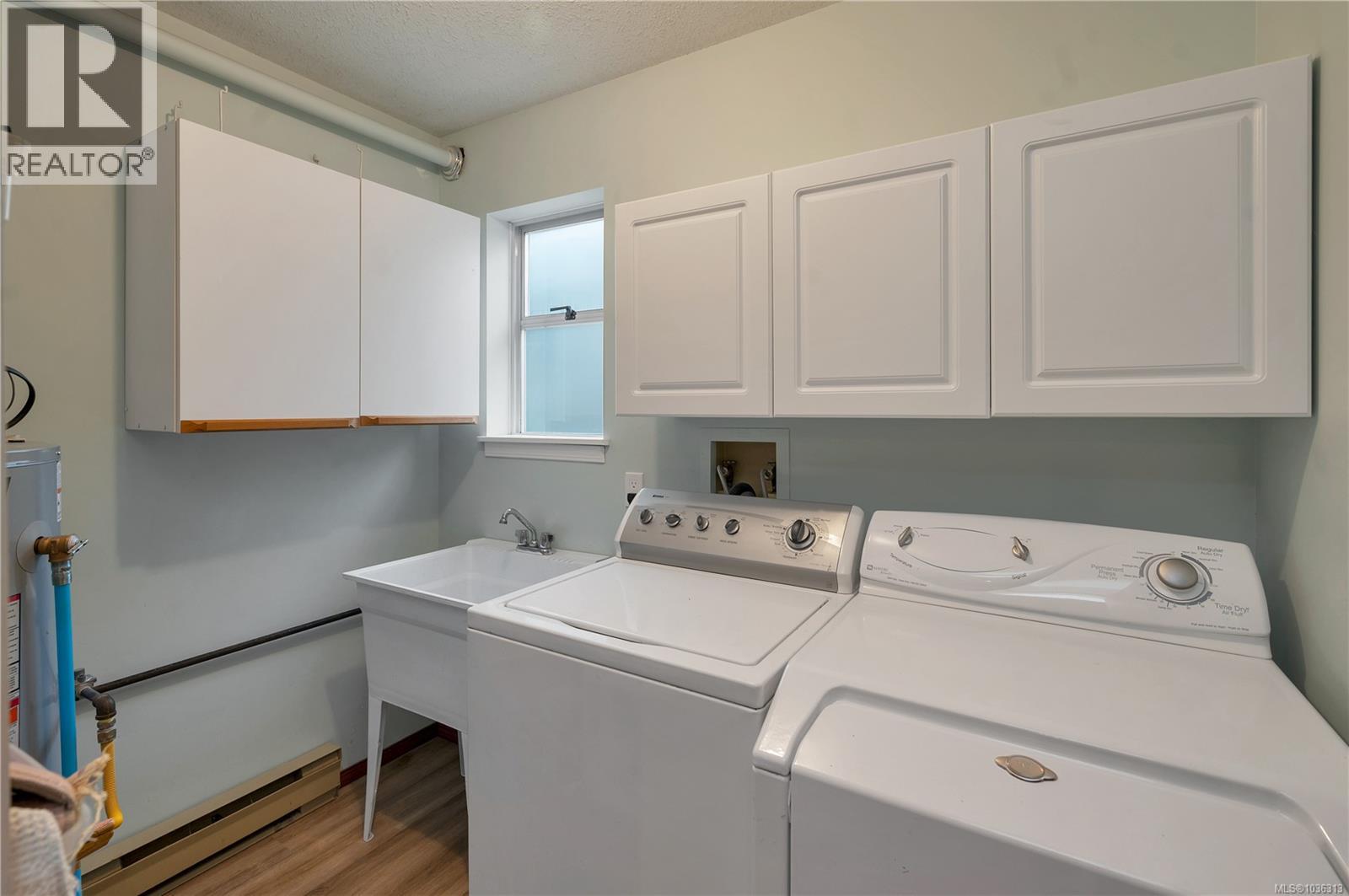 420 Goodwin Rd - 43