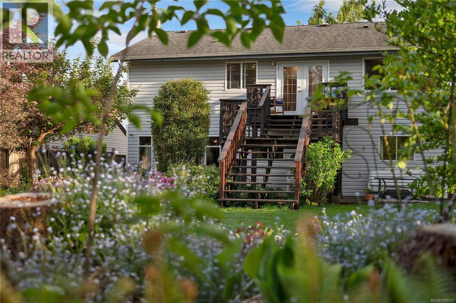 420 Goodwin Rd - 44