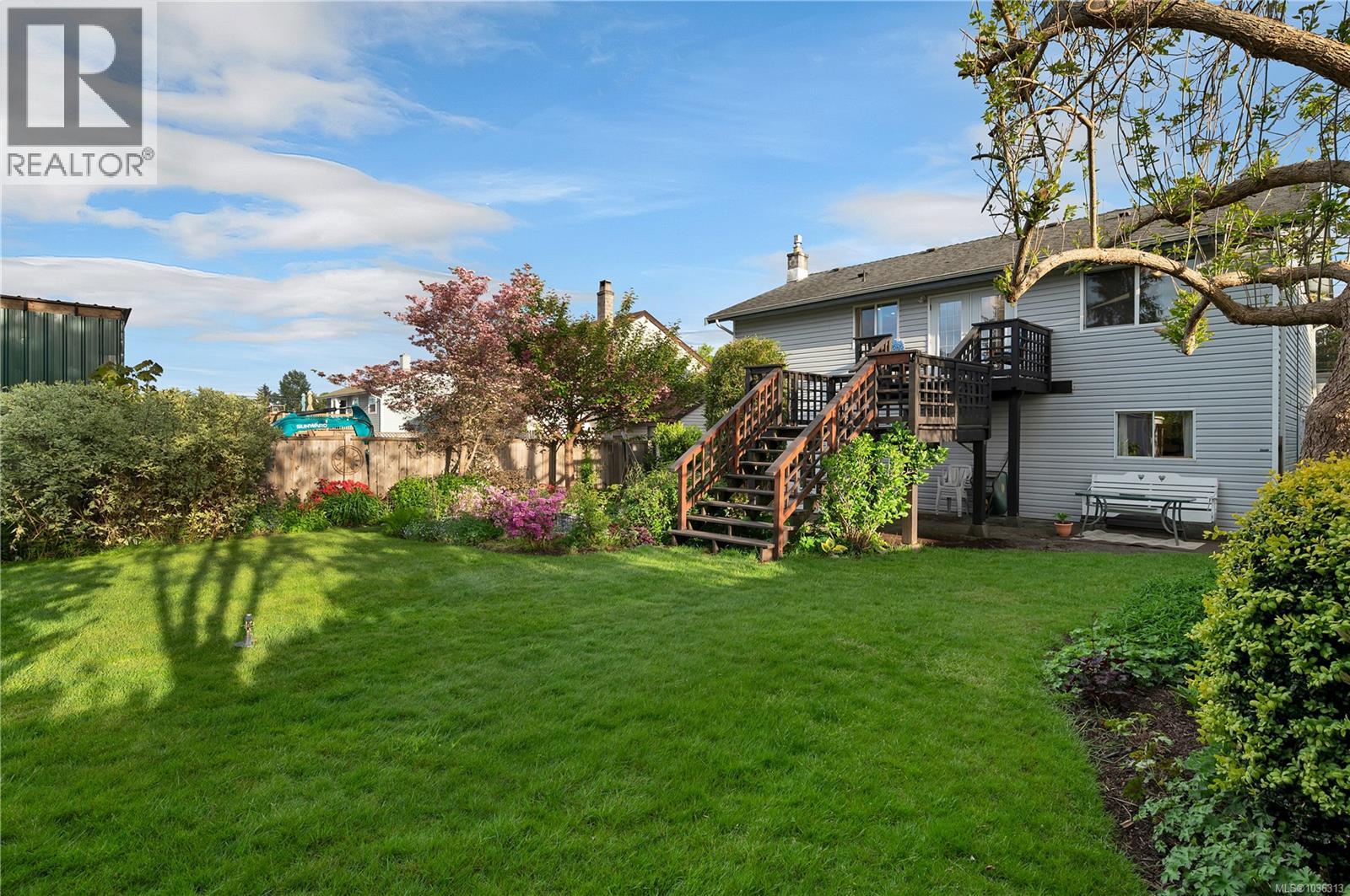 420 Goodwin Rd - 46