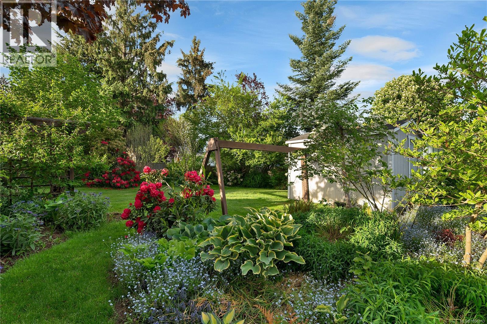 420 Goodwin Rd - 47