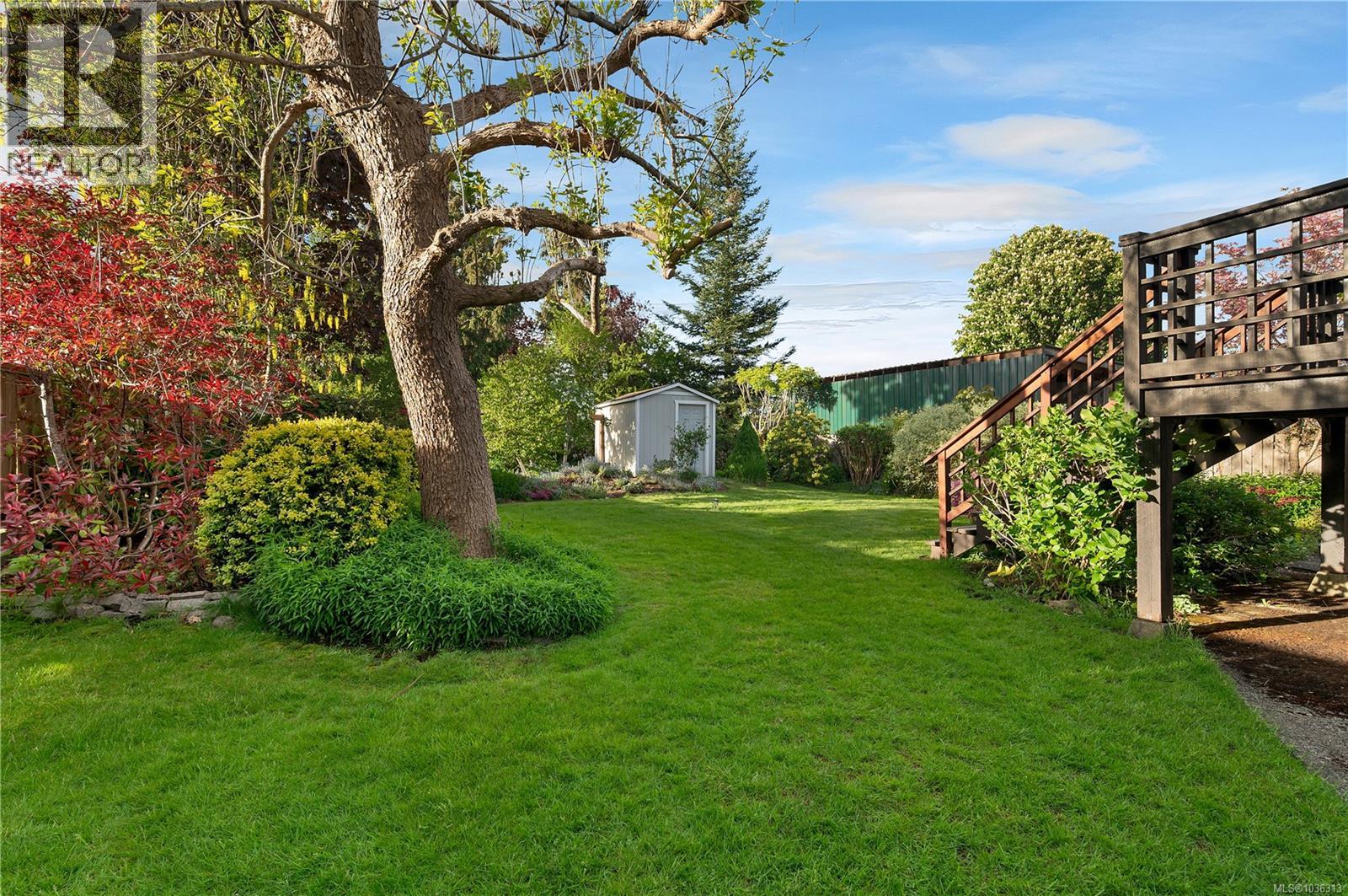 420 Goodwin Rd - 48